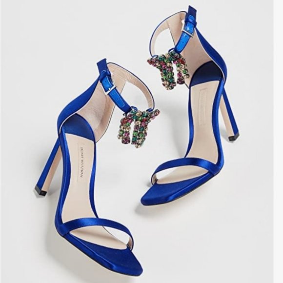 The 100 Fringes Square Nudist - Picture 1 of 9